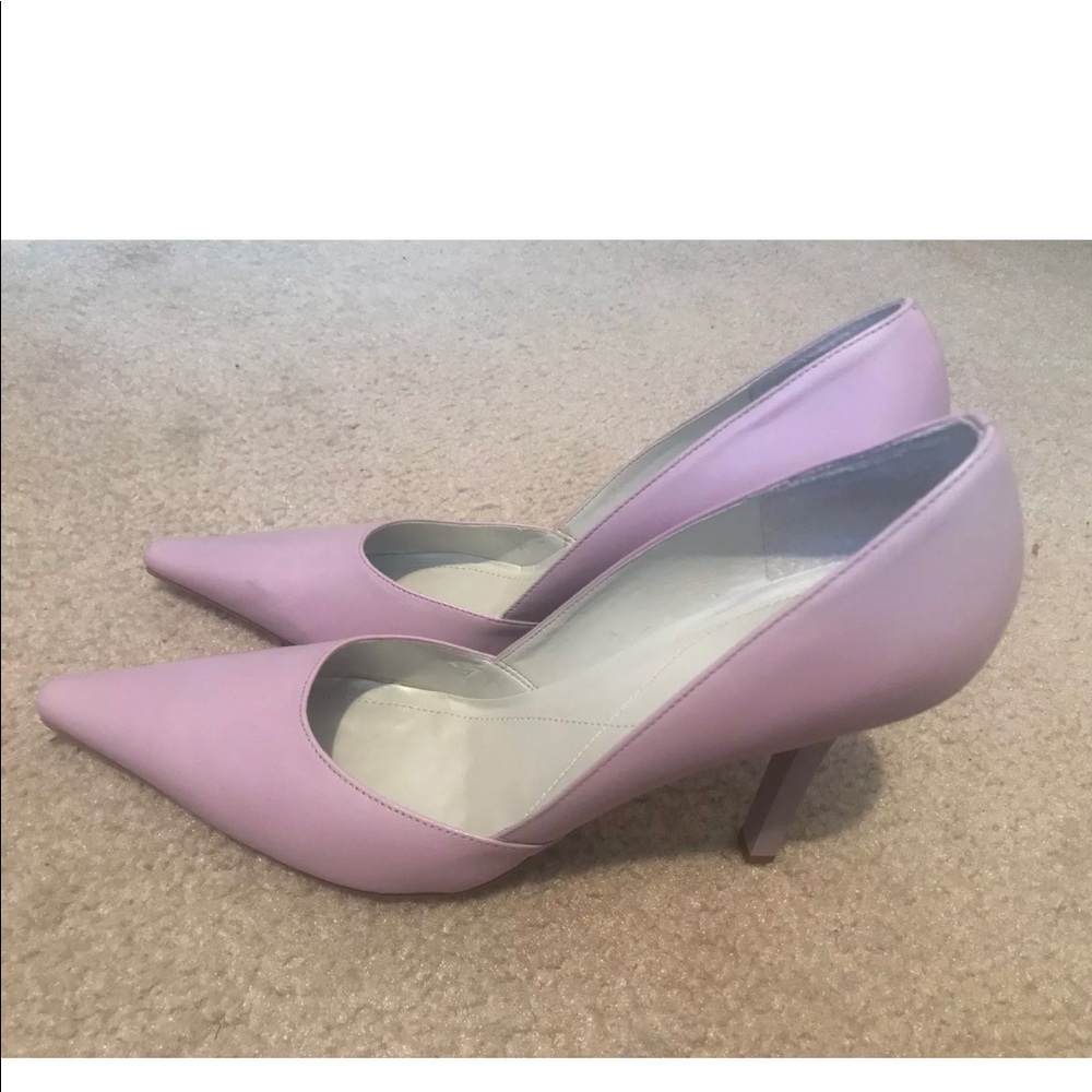 NWOB Womens BCBG heels - size 8.5